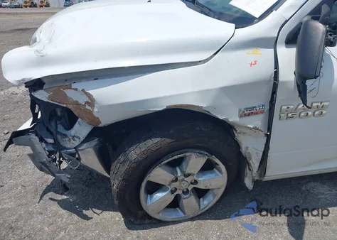 2018 Ram 1500 Big Horn 4X4 6'4 Box/Harvest 4X4 6'4 Box/Lone Star 4X4 6'4 Box from USA, damaged, VIN 1C6RR7GT6JS106952